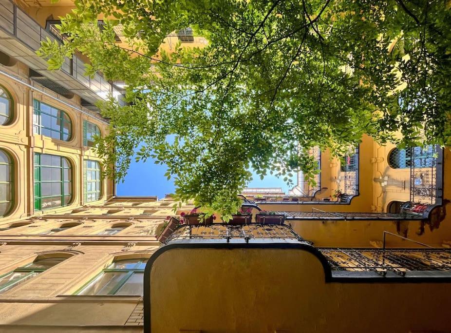 Edna Studio With Balcony Budapest Exterior foto